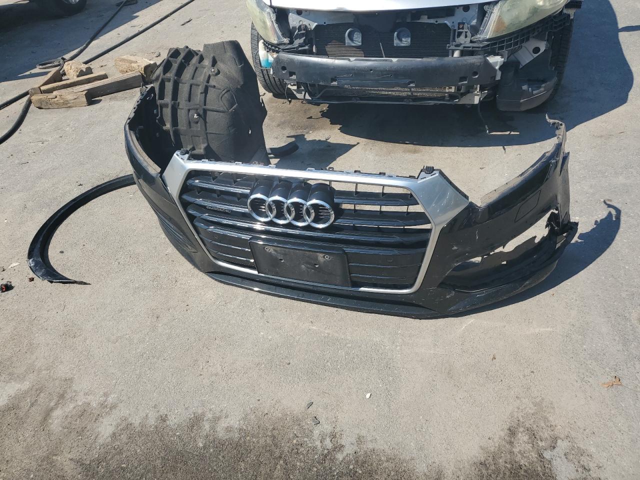 2018 Audi Q3 Premium Plus VIN: WA1JCCFS9JR003556 Lot: 81467975