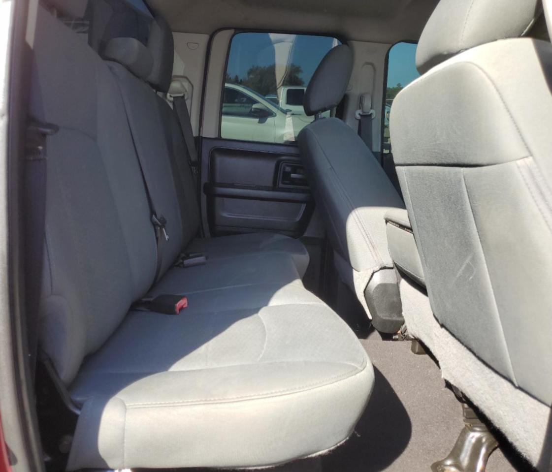 2018 Ram 1500 St VIN: 1C6RR6FT5JS195060 Lot: 84652435