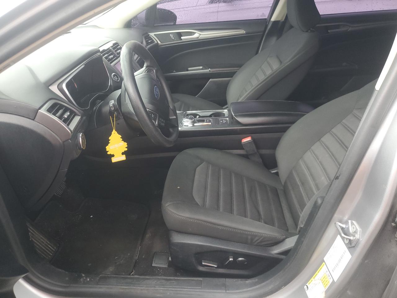 2020 Ford Fusion Se VIN: 3FA6P0HD0LR233349 Lot: 82048605