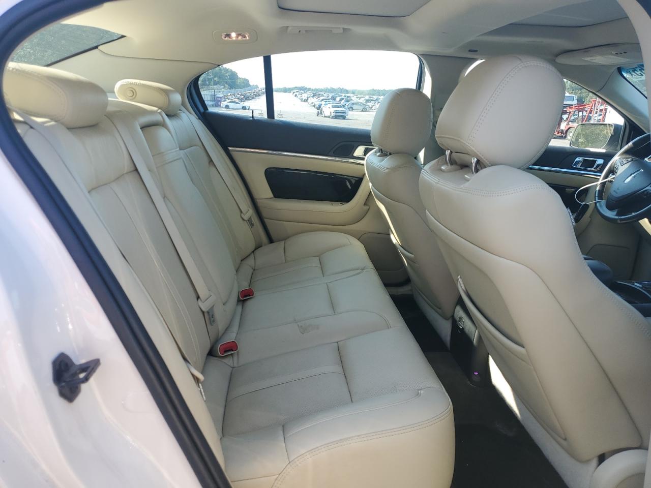 2015 Lincoln Mks VIN: 1LNHL9DK9FG604877 Lot: 81421765