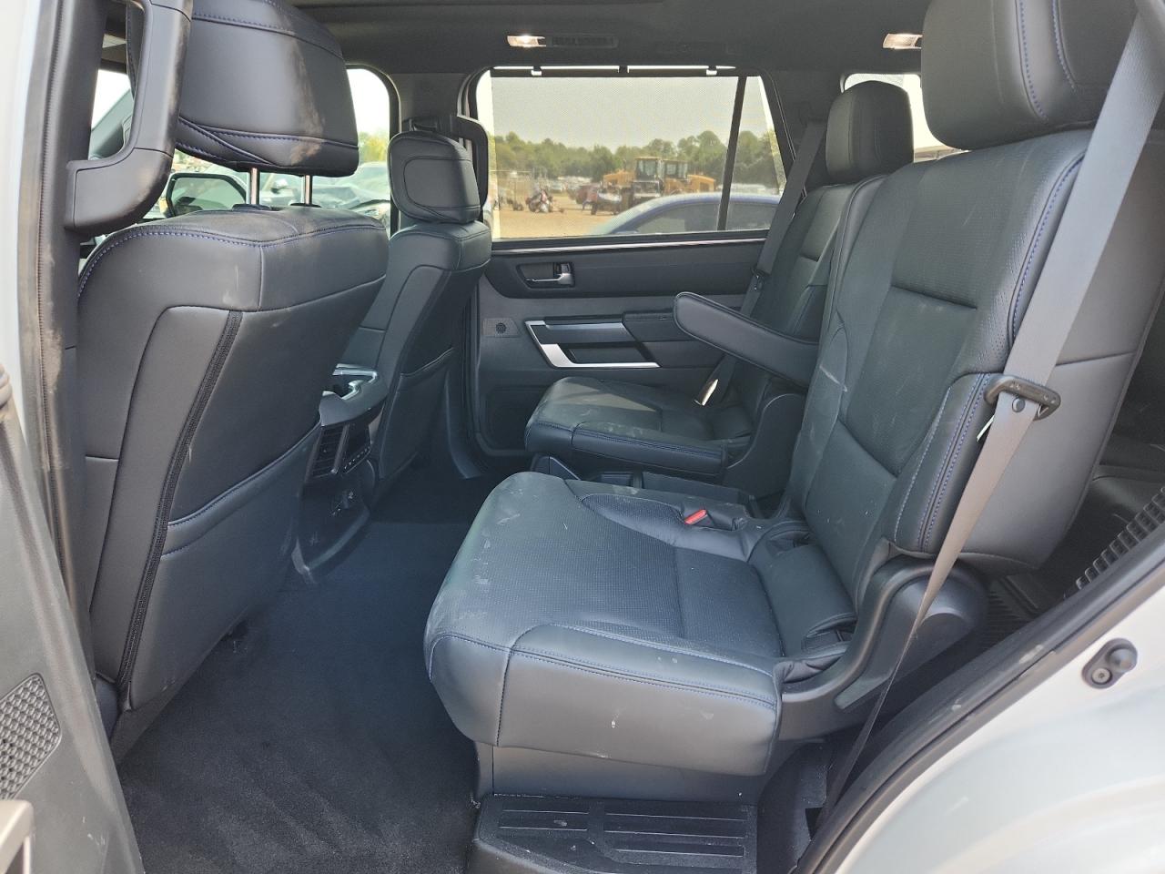 2025 Toyota Sequoia Sr5 VIN: 7SVAAABA7SX055378 Lot: 71859075