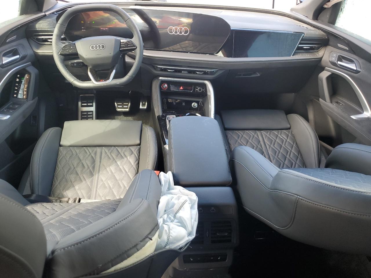 2025 Audi Sq5 Prestige VIN: WA135AGU5S2055414 Lot: 81585905