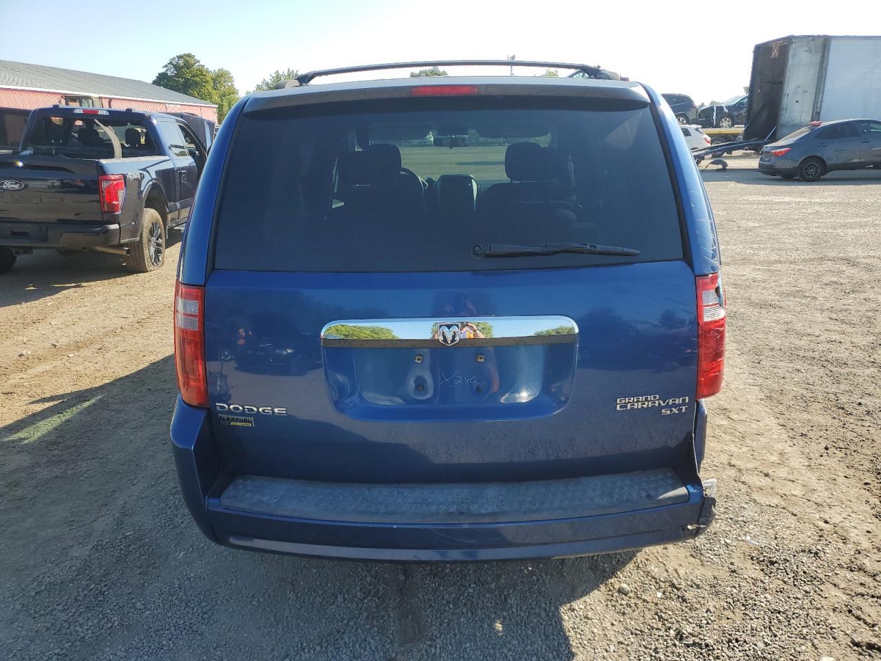 2010 Dodge Grand Caravan Se VIN: 2D4RN4DE1AR182114 Lot: 80475635