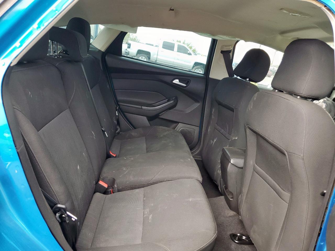 2015 Ford Focus Se VIN: 1FADP3K23FL369591 Lot: 81592755