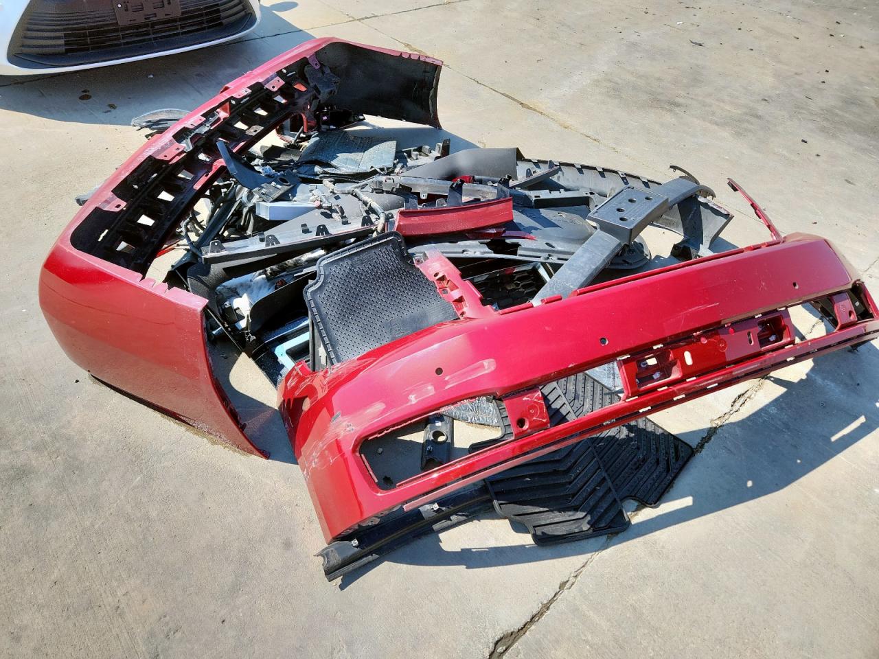 2015 Chevrolet Tahoe C1500 Lt VIN: 1GNSCBKC9FR645079 Lot: 81105825