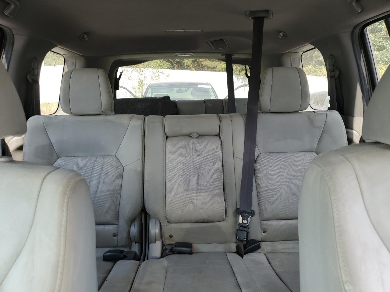 2014 Honda Pilot Lx VIN: 5FNYF4H22EB018121 Lot: 80686575