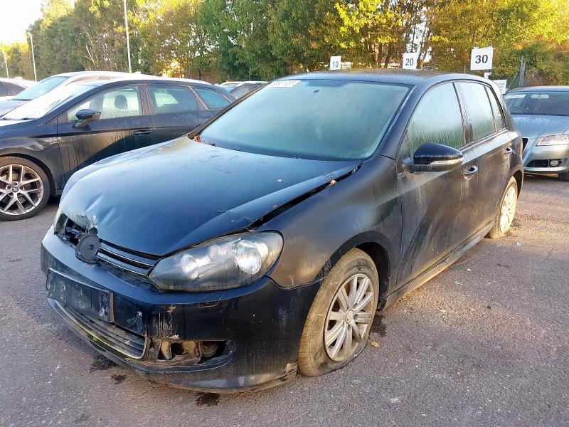 2011 VOLKSWAGEN GOLF 1.6 TDI 105 BLUEMOTION 5DR for sale at Copart GLOUCESTER