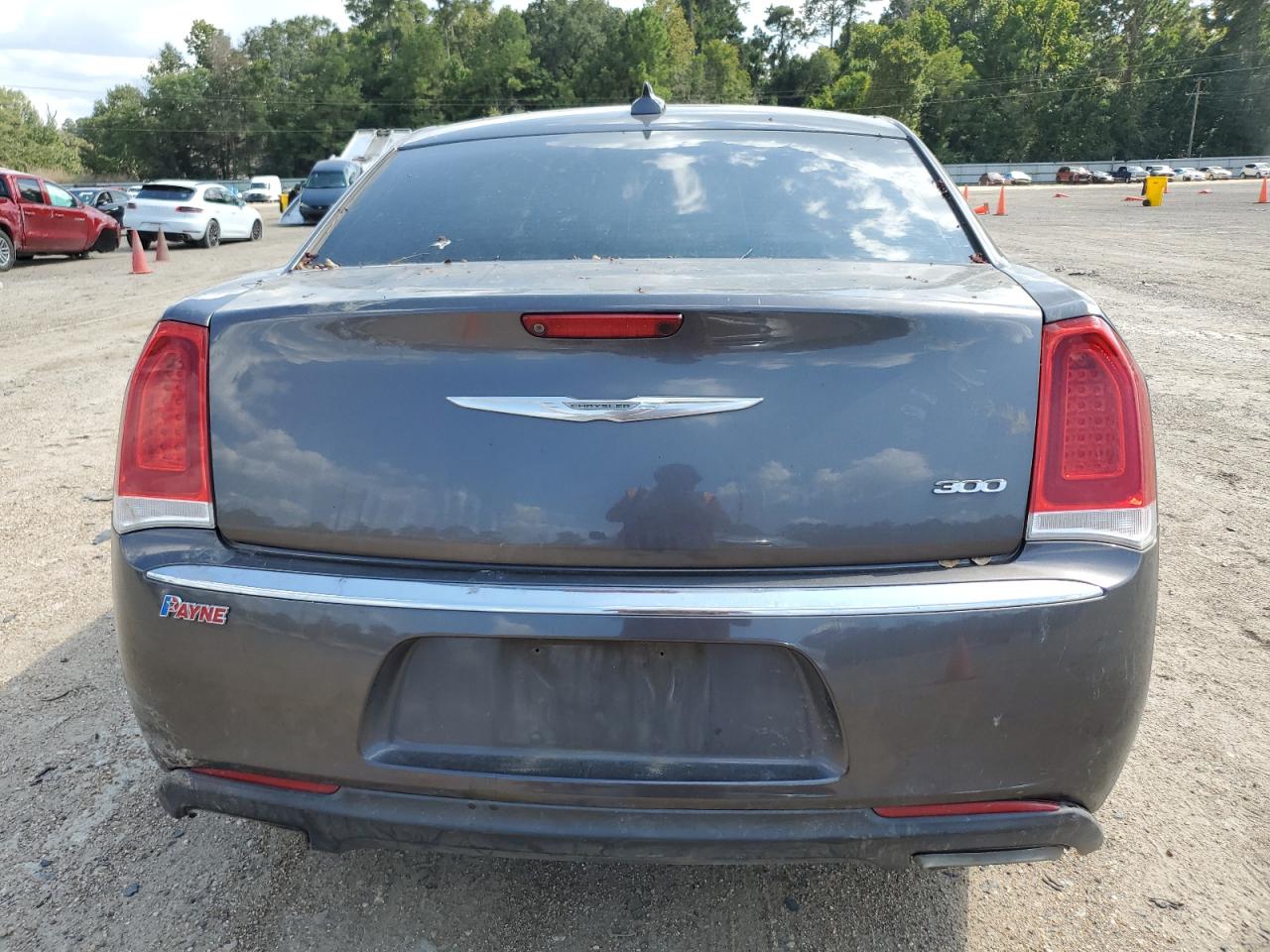 2015 Chrysler 300 Limited VIN: 2C3CCAAGXFH791782 Lot: 71250075