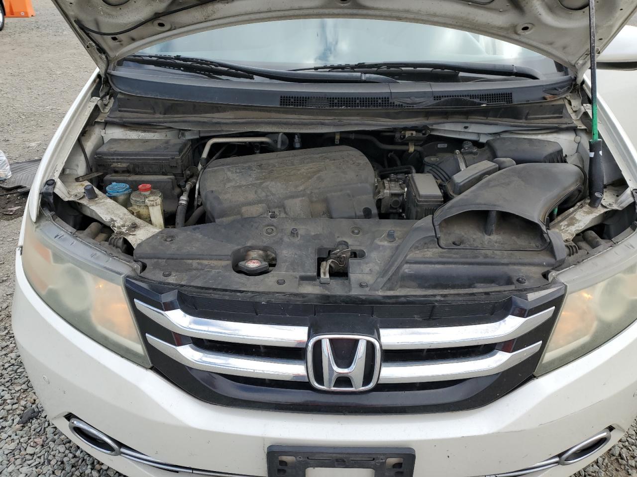 2016 Honda Odyssey Touring VIN: 5FNRL5H96GB079071 Lot: 84293005