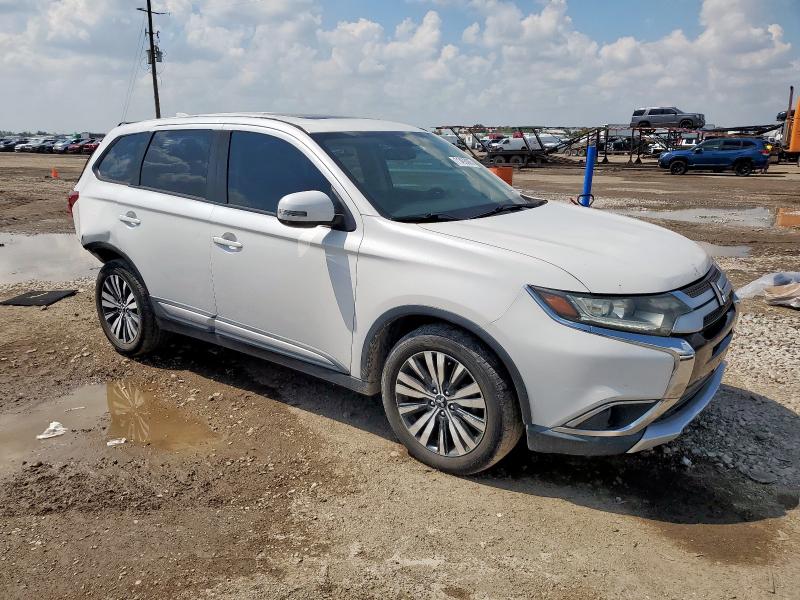  MITSUBISHI OUTLANDER 2019 Белы