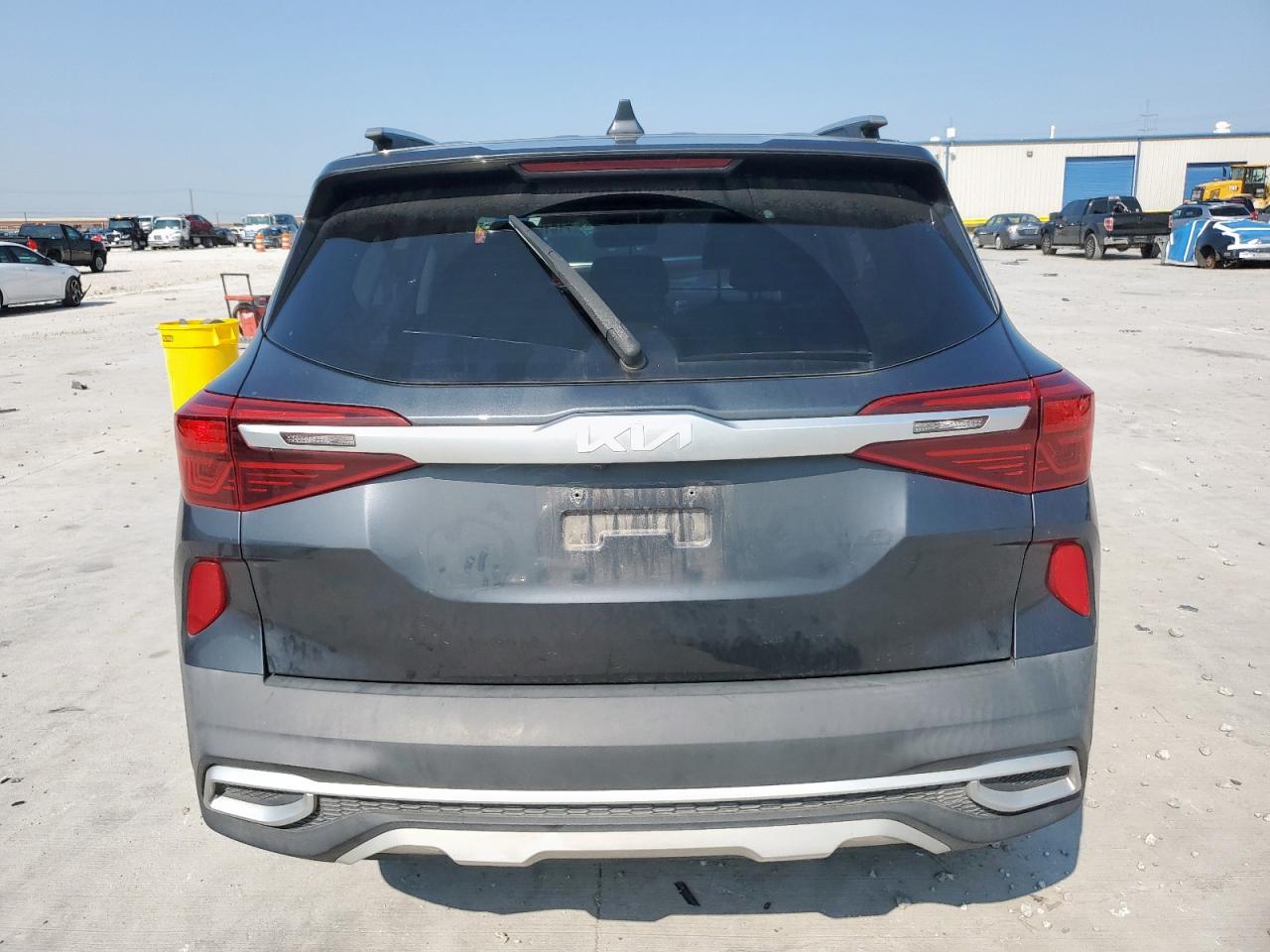 2022 Kia Seltos Sx VIN: KNDETCA23N7253620 Lot: 71615105