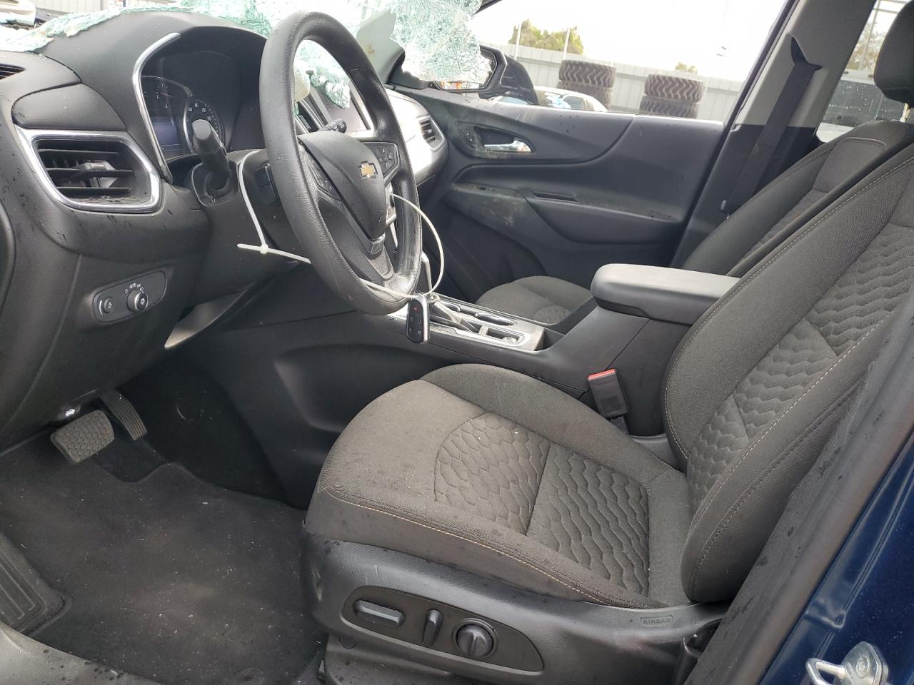 2020 Chevrolet Equinox Lt VIN: 2GNAXJEVXL6196042 Lot: 81743035
