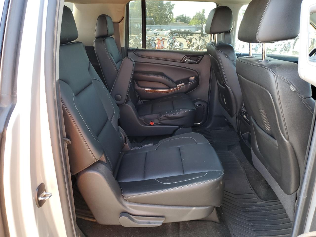 2016 Chevrolet Suburban K1500 Ltz VIN: 1GNSKJKC4GR343892 Lot: 70691725