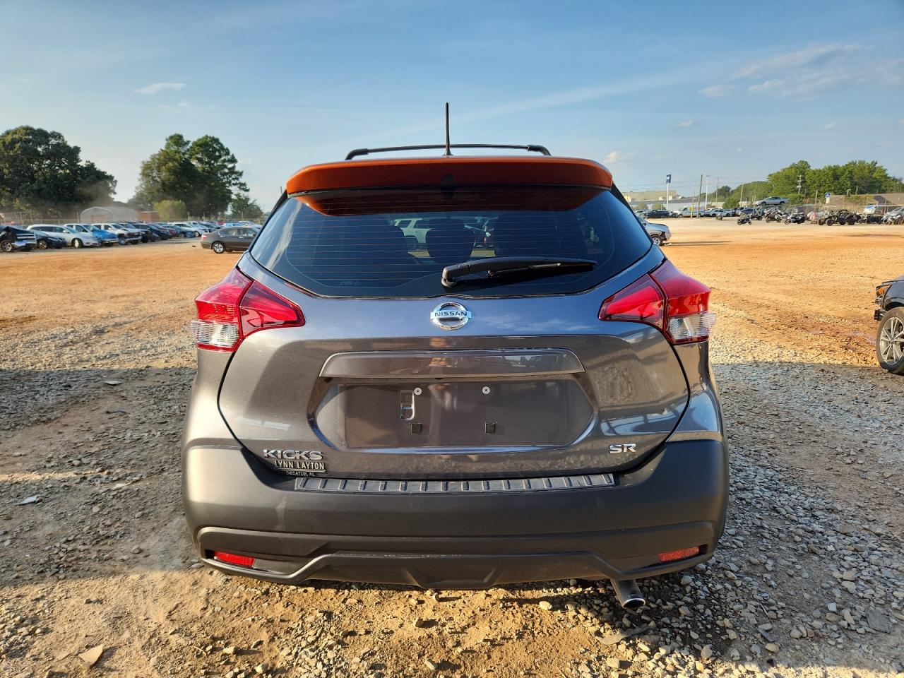 2018 Nissan Kicks S VIN: 3N1CP5CU4JL500965 Lot: 71721235