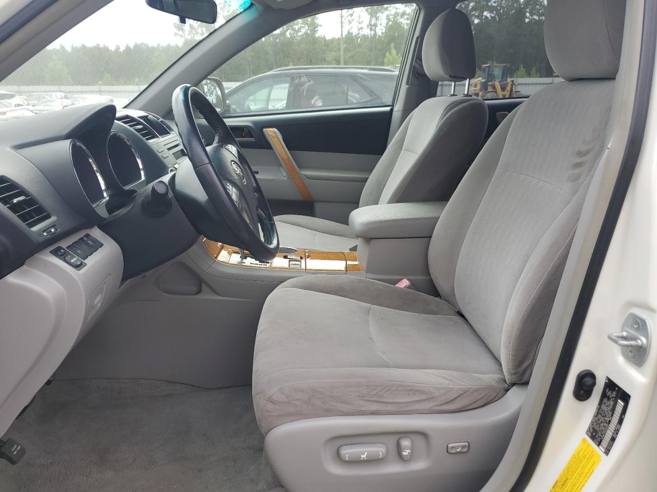 2008 Toyota Highlander Hybrid VIN: JTEEW41A282005327 Lot: 70980795