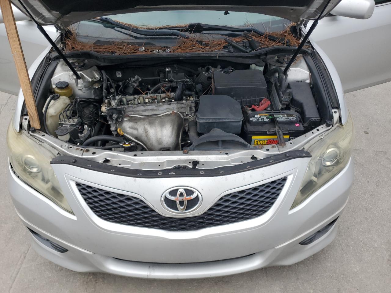 2011 Toyota Camry Base VIN: 4T1BF3EK2BU228804 Lot: 84574185