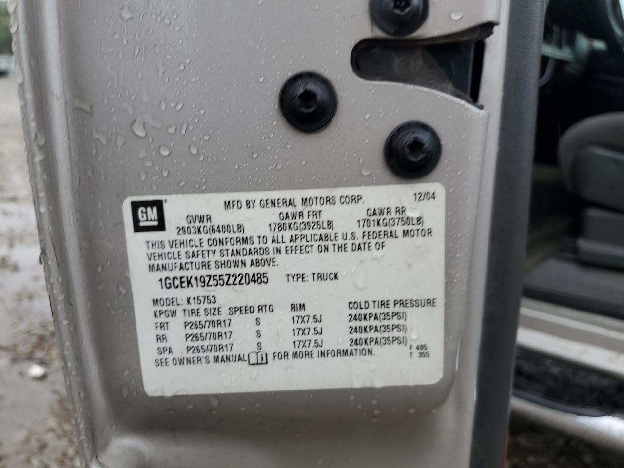 2005 Chevrolet Silverado K1500 VIN: 1GCEK19Z55Z485 Lot: 84018095