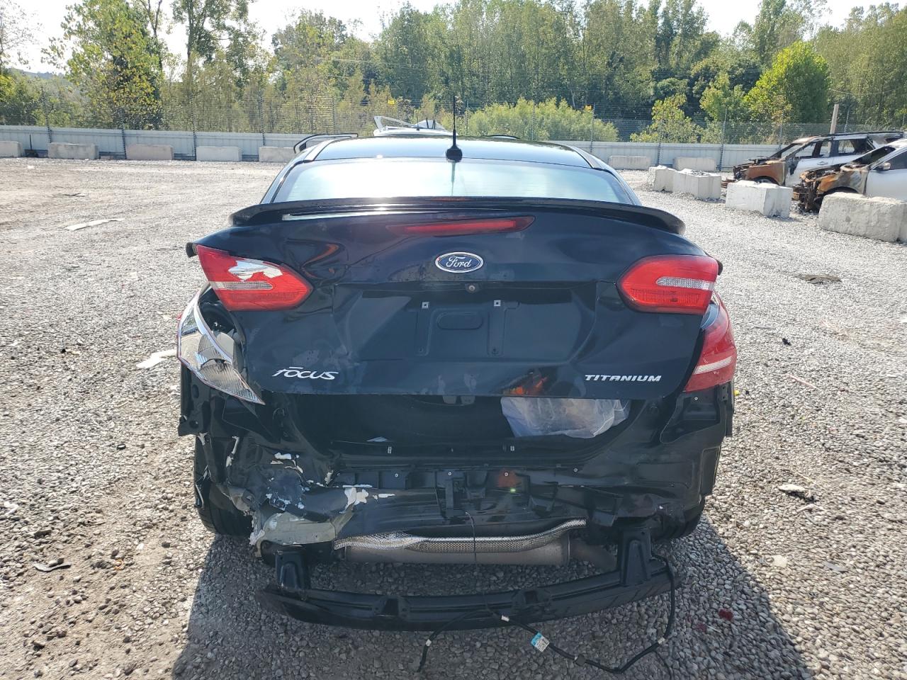 2018 Ford Focus Titanium VIN: 1FADP3J27JL281167 Lot: 72033855