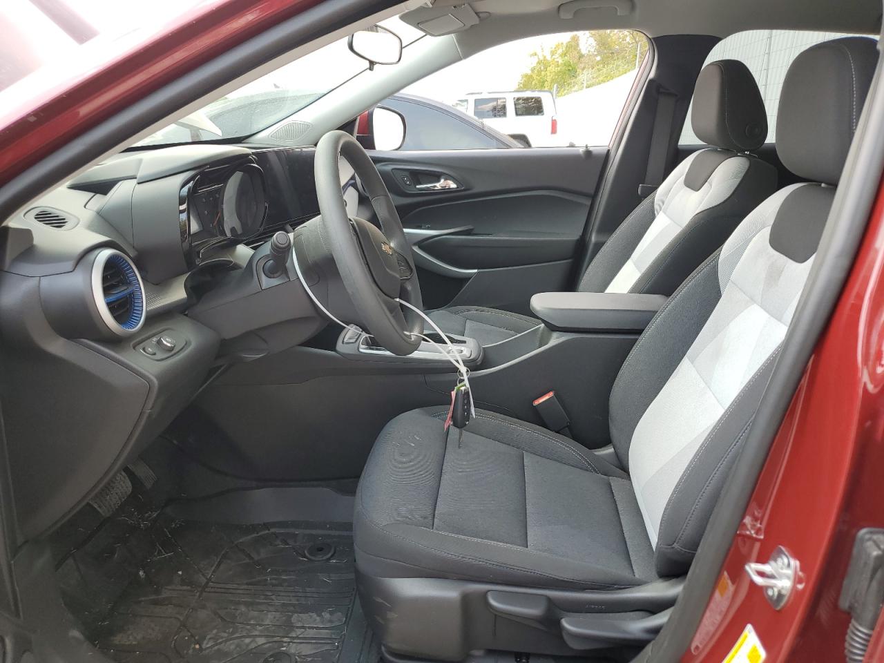 2025 Chevrolet Trax Ls VIN: KL77LFEP9SC284337 Lot: 70190365