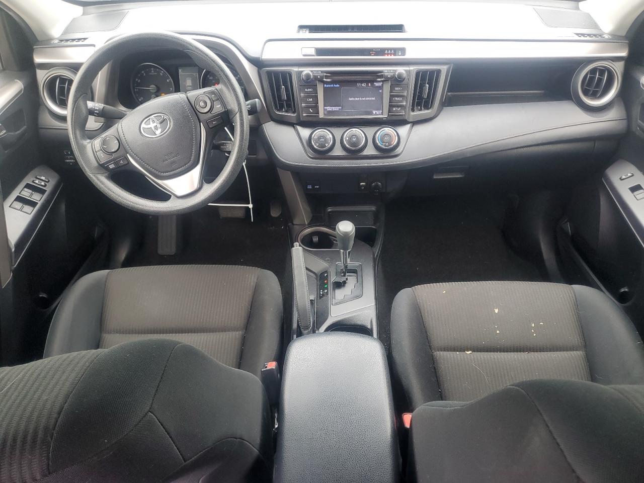 2018 Toyota Rav4 Le VIN: JTMBFREV8JJ234558 Lot: 86083955