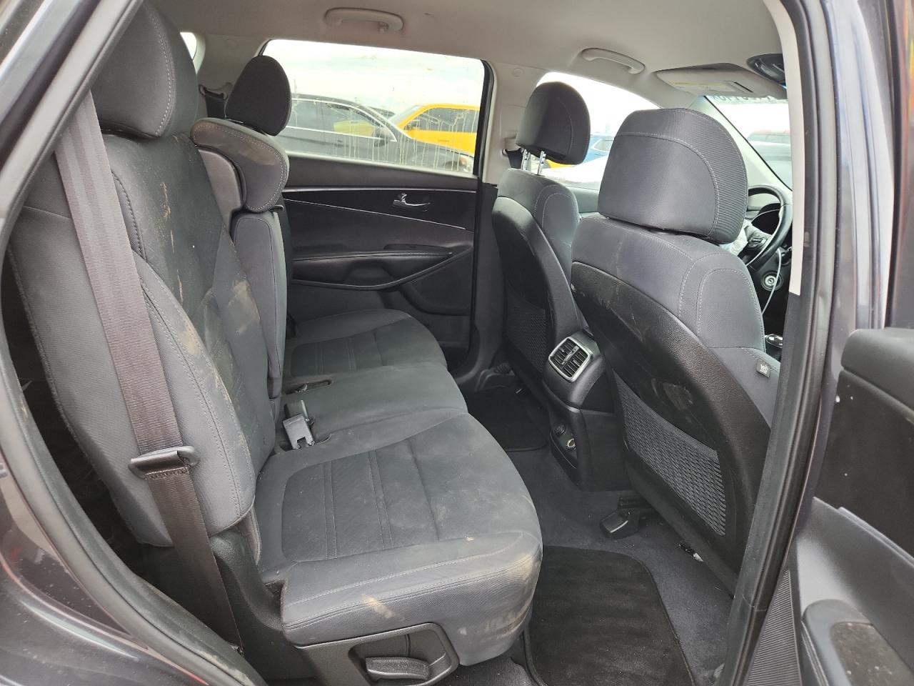 2017 Kia Sorento Lx VIN: 5XYPG4A30HG259572 Lot: 81486145