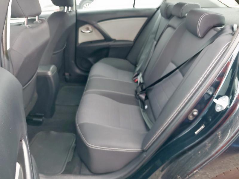 2015 TOYOTA AVENSIS BUSINESS EDITION