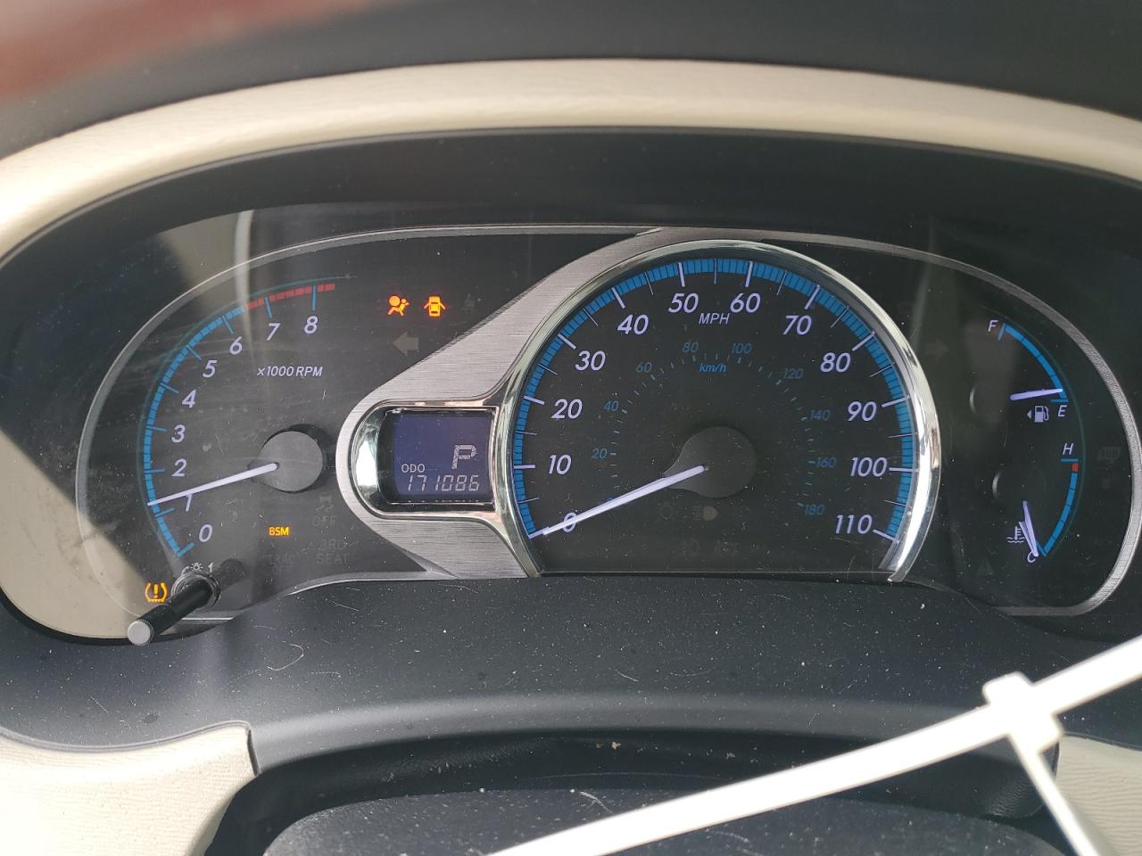 2014 Toyota Sienna Xle VIN: 5TDYK3DC5ES482505 Lot: 83953625