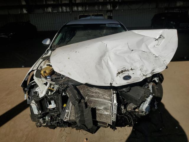  KIA K5 2021 Белы