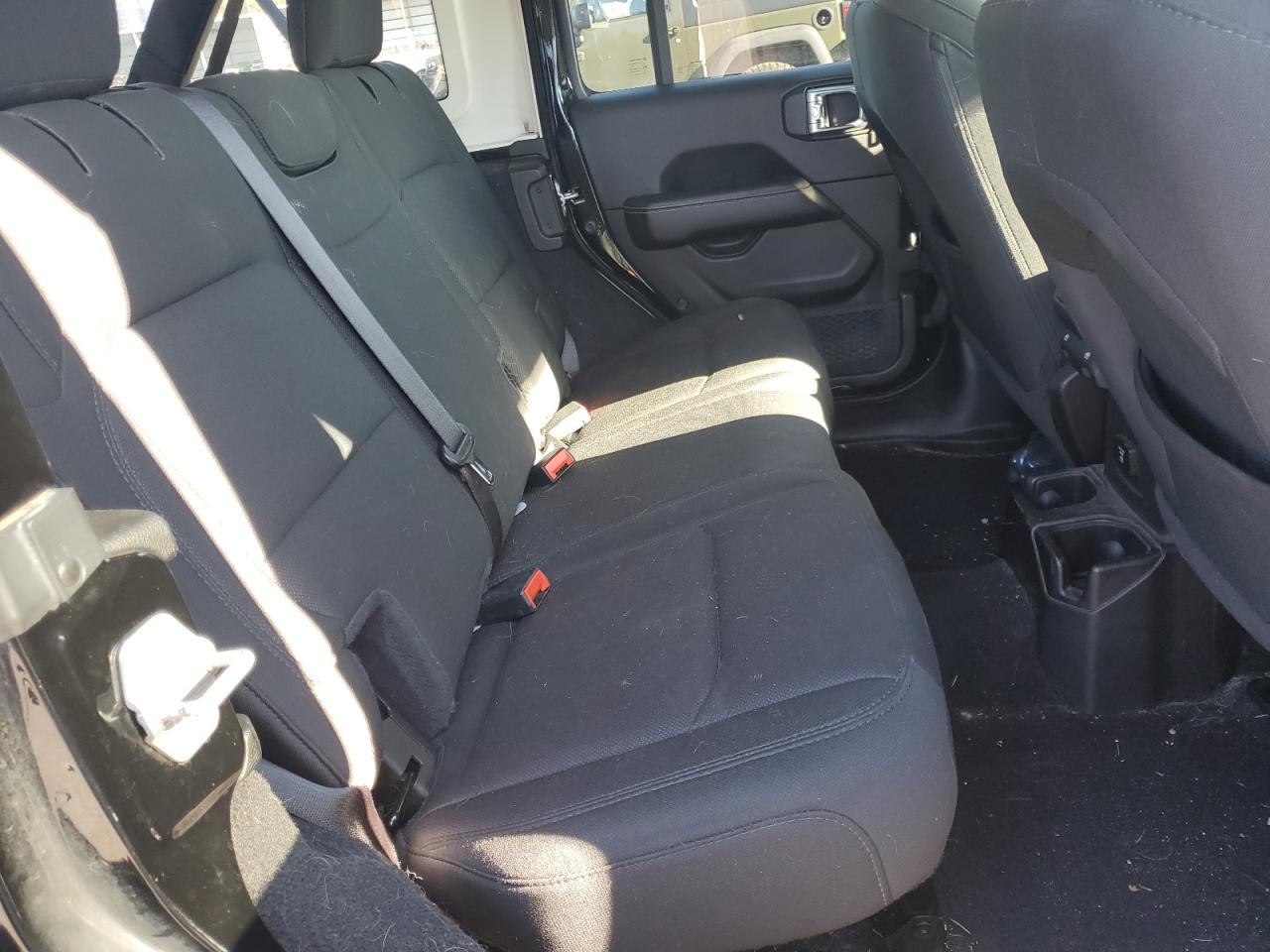 2020 Jeep Wrangler Unlimited Sahara VIN: 1C4HJXEN7LW115855 Lot: 81125815