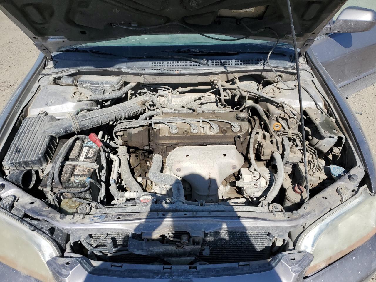 2000 Honda Accord Ex VIN: JHMCG5659YC031751 Lot: 70963185