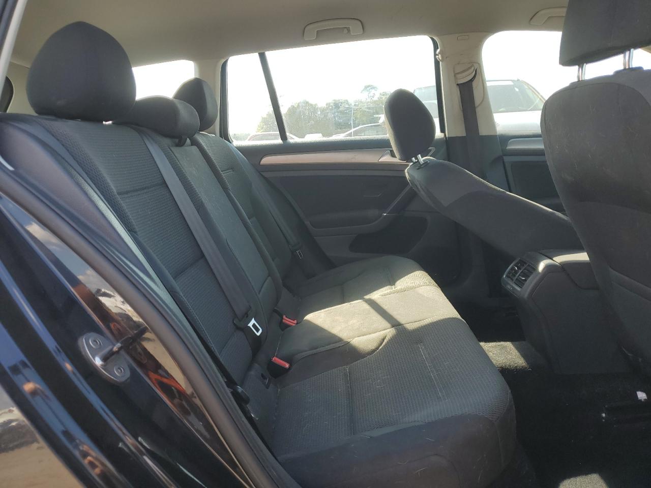 2016 Volkswagen Golf Sportwagen S VIN: 3VWC17AUXGM517928 Lot: 80298285