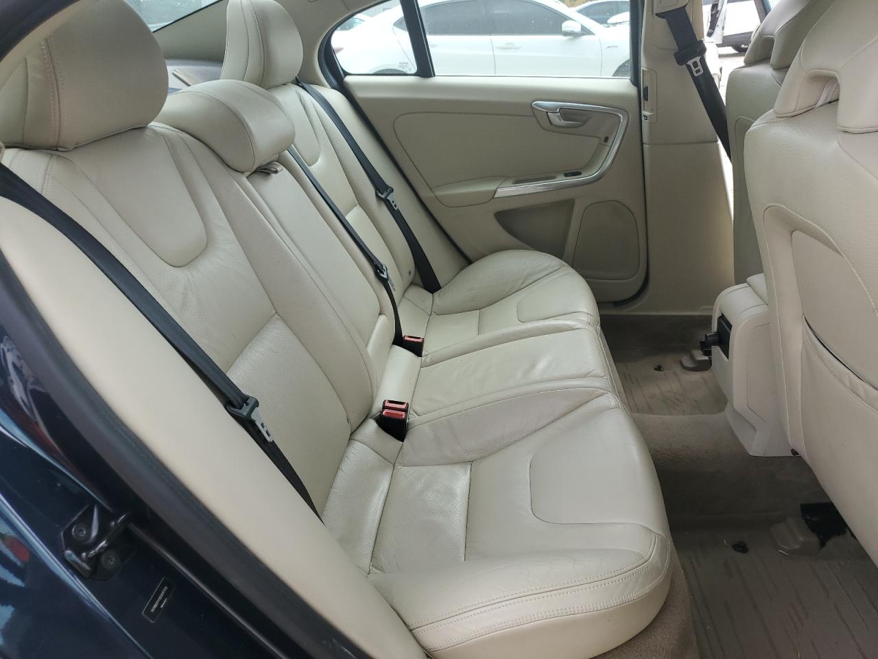 2011 Volvo S60 T6 VIN: YV1902FH1B2017178 Lot: 83767995