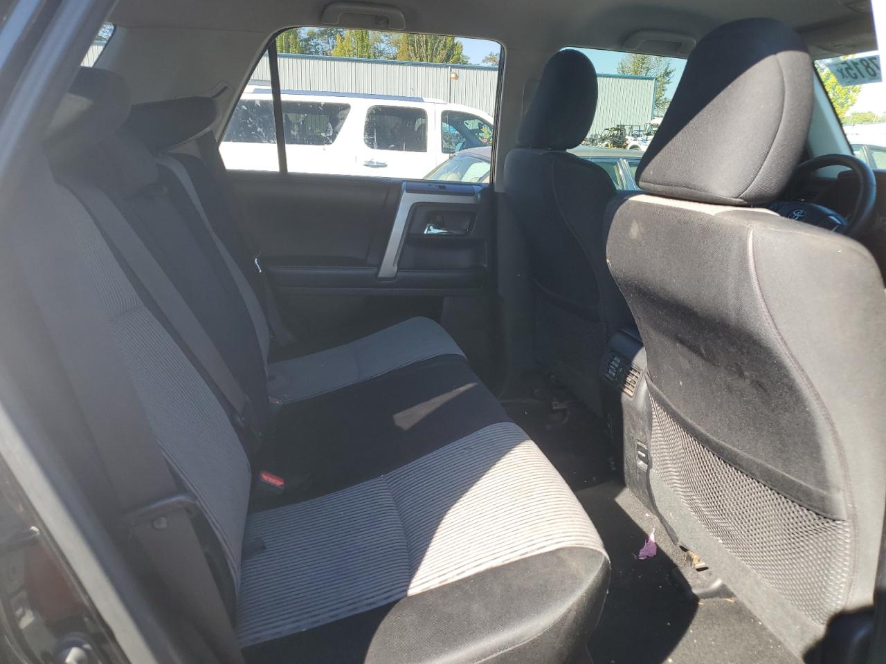 2015 Toyota 4Runner Sr5/Sr5 Premium VIN: JTEBU5JR8F5249306 Lot: 81237815