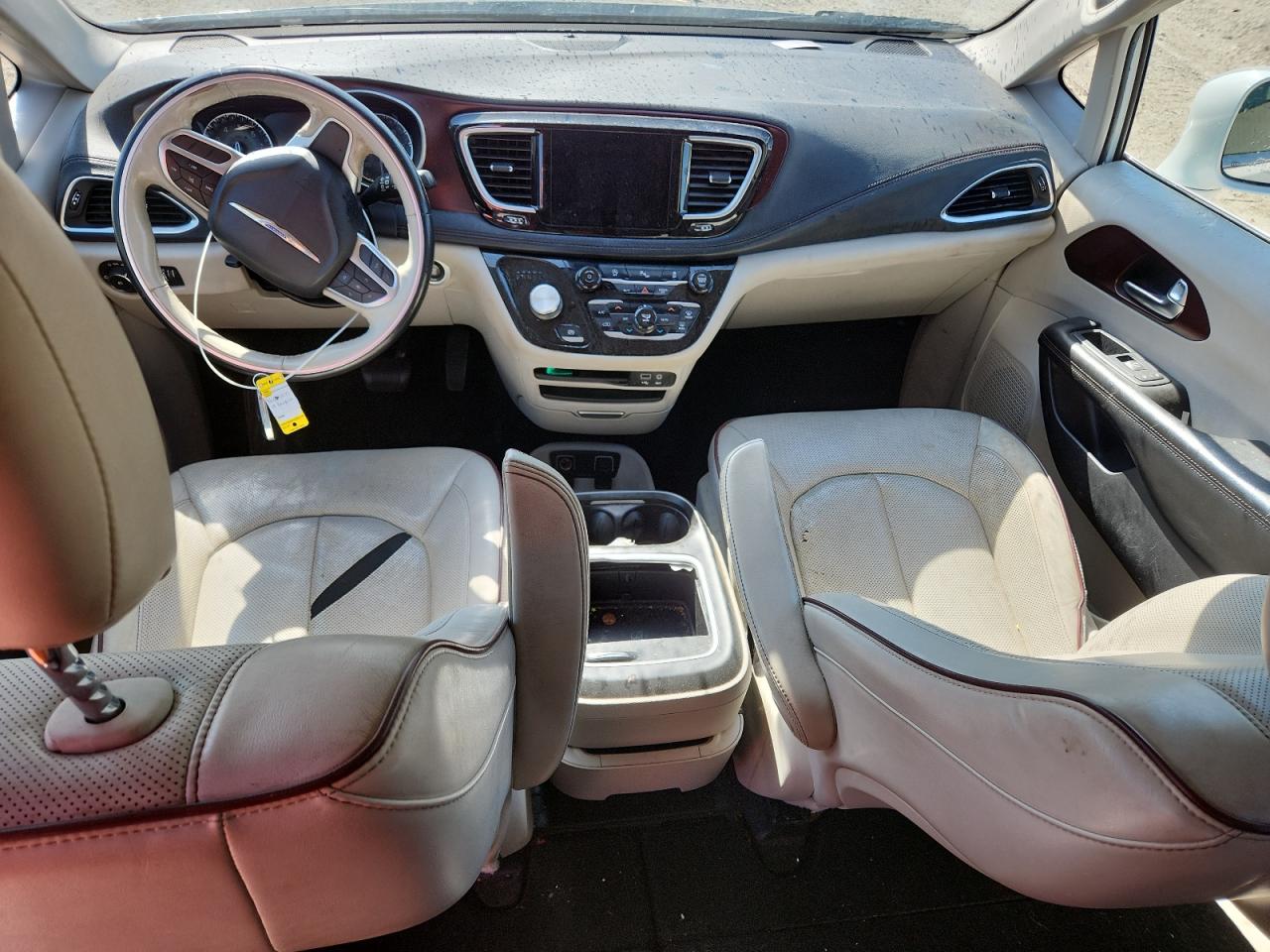 2019 Chrysler Pacifica Limited VIN: 2C4RC1GGXKR745869 Lot: 84253055