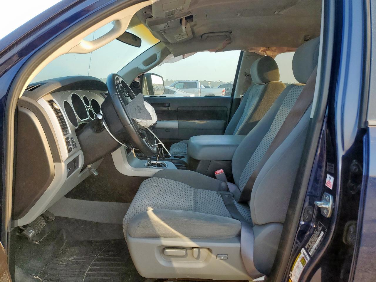 2008 Toyota Tundra Double Cab VIN: 5TFRV54158X044135 Lot: 81318335