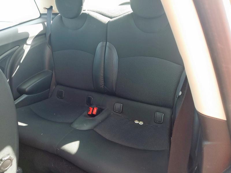 2013 MINI COOPER D 