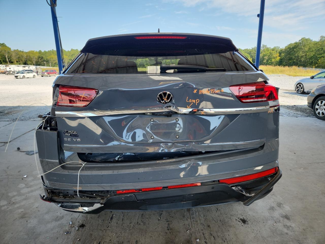 2023 Volkswagen Atlas Cross Sport Se VIN: 1V2WE2CA0PC216577 Lot: 71864905