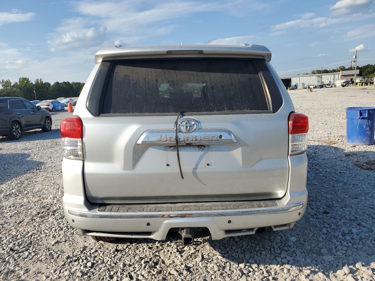 2011 Toyota 4Runner Sr5 VIN: JTEZU5JR7B5032838 Lot: 81565615