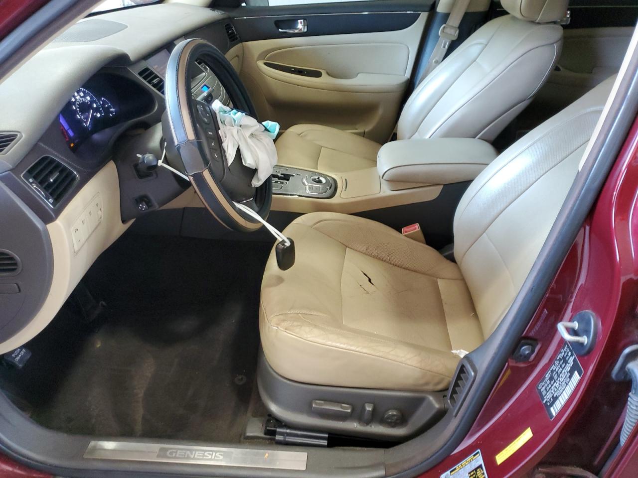 2009 Hyundai Genesis 3.8L VIN: KMHGC46E79U051304 Lot: 80304005