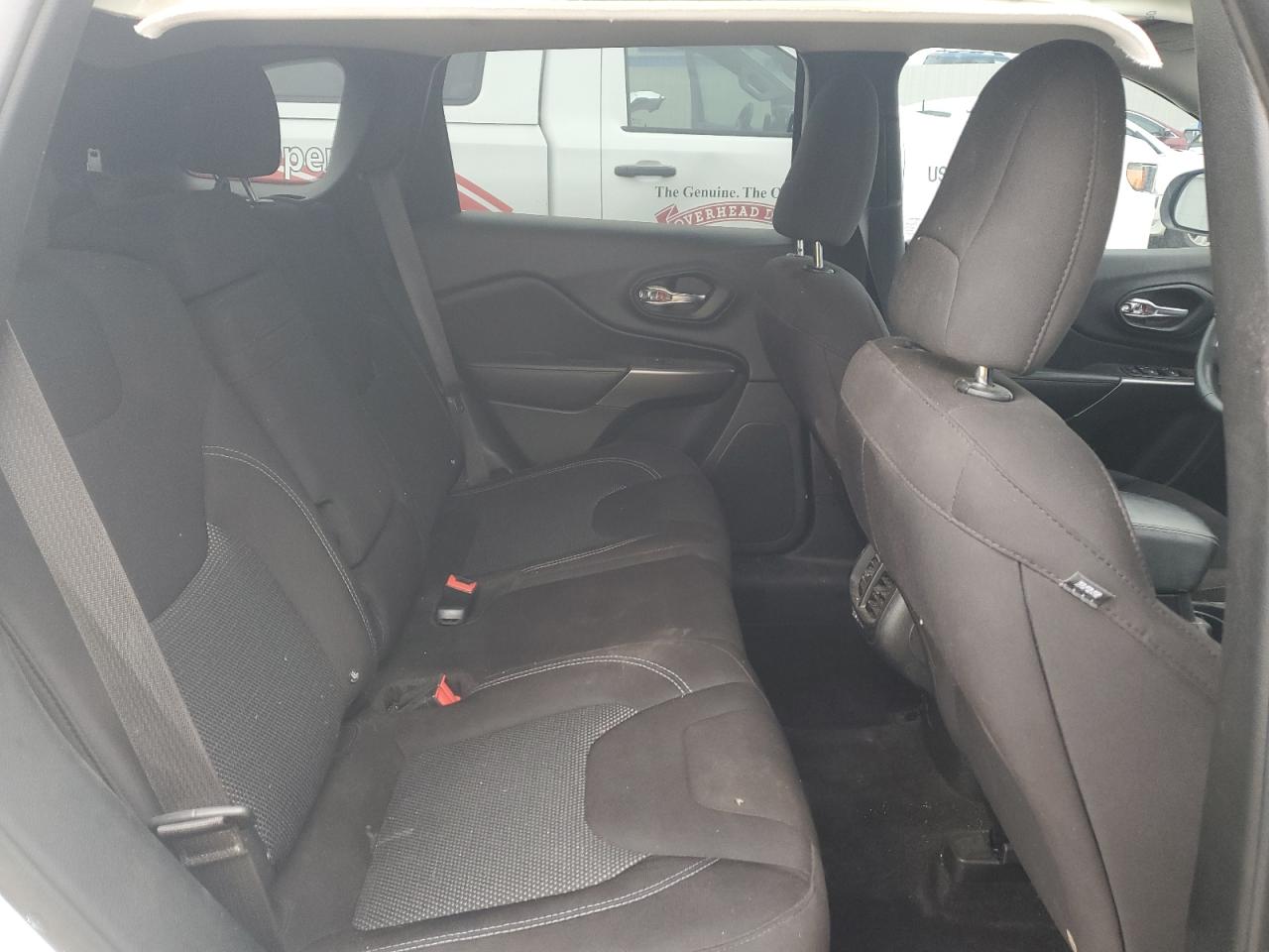 2019 Jeep Cherokee Latitude VIN: 1C4PJMCB0KD132428 Lot: 81612285