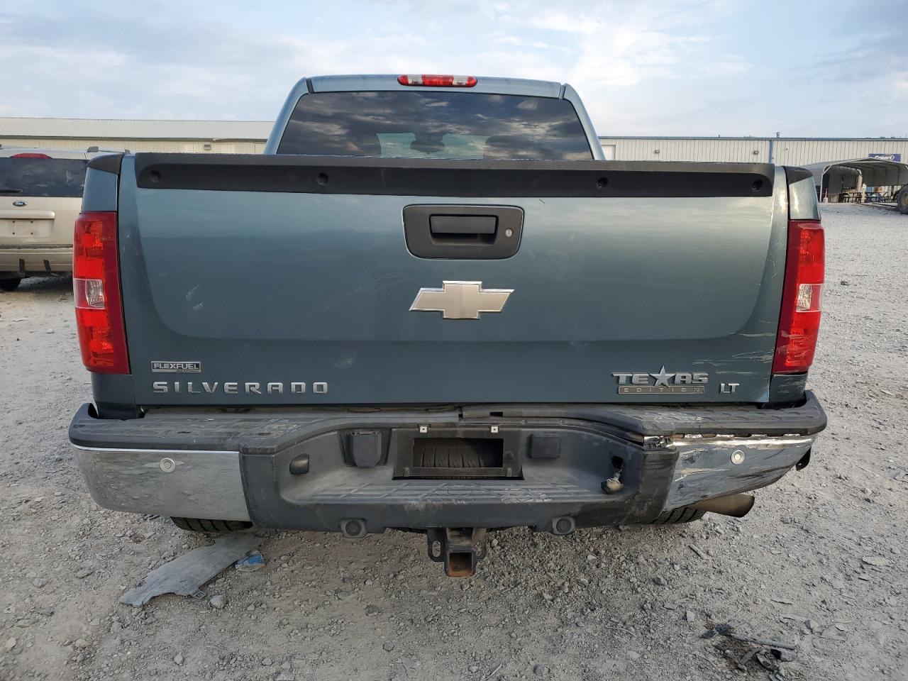 2011 Chevrolet Silverado C1500 Lt VIN: 3GCPCSE04BG272978 Lot: 80809025