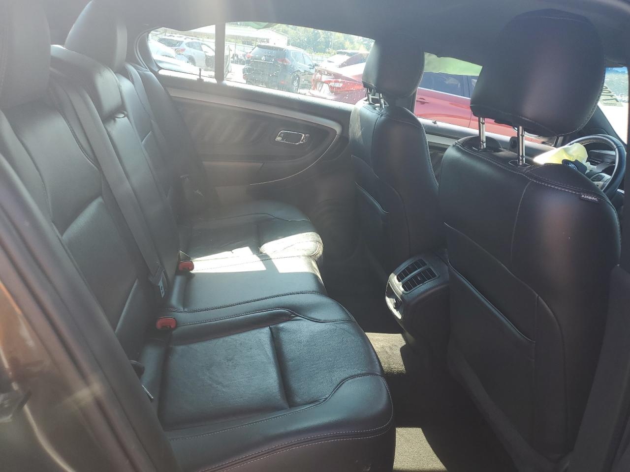 2017 Ford Taurus Sel VIN: 1FAHP2E82HG136910 Lot: 84395595