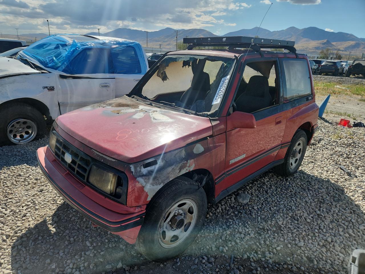 GEO TRACKER 1990. Lot# 84052685. VIN 2CNBJ18U4L6222082. Photo 1