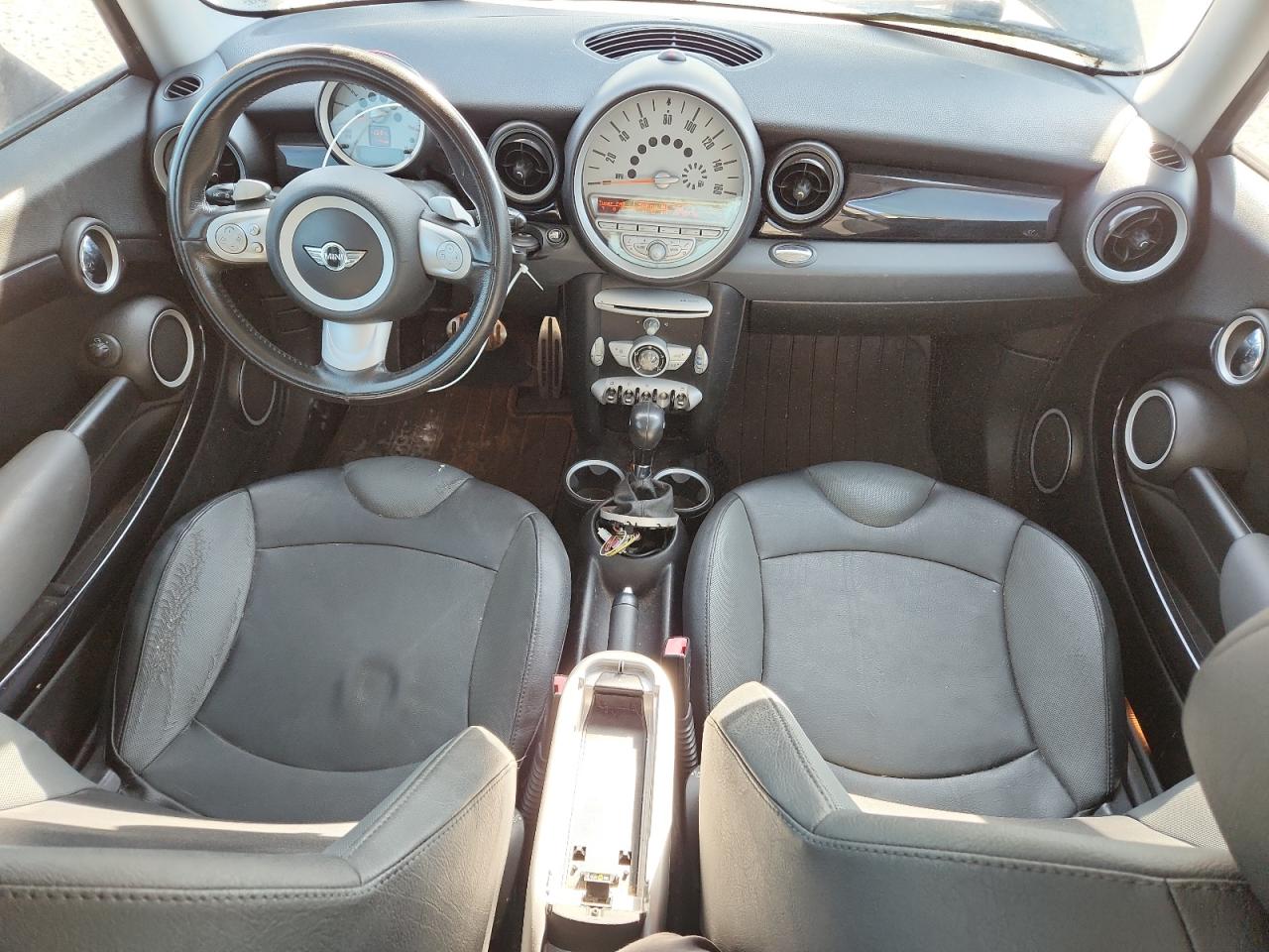 2010 Mini Cooper S VIN: WMWMF7C52ATZ69330 Lot: 71276925