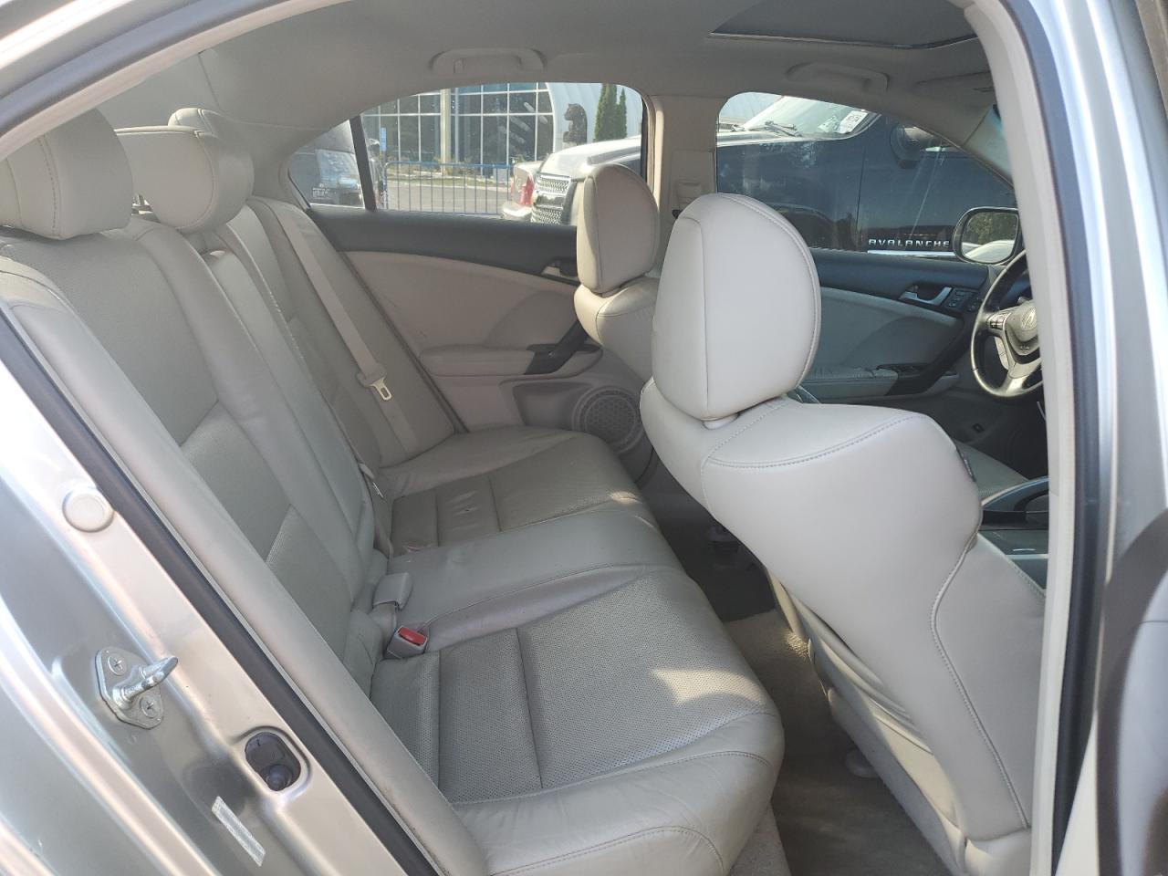 2010 Acura Tsx VIN: JH4CU2F65AC008019 Lot: 81589495
