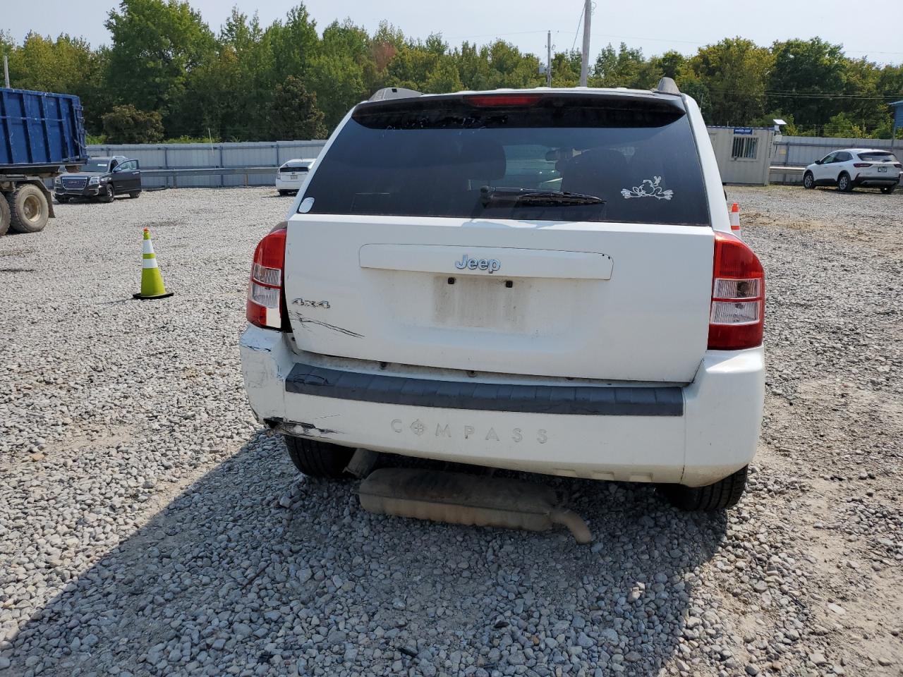 2010 Jeep Compass Sport VIN: 1J4NF4FB8AD505986 Lot: 71413845