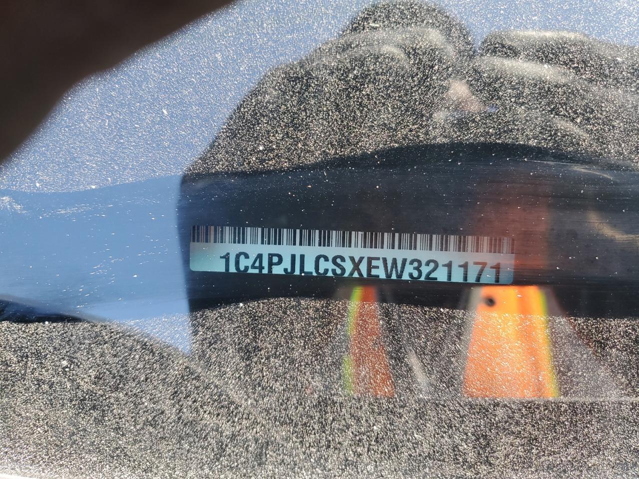 2014 Jeep Cherokee Latitude VIN: 1C4PJLCSXEW321171 Lot: 70895795