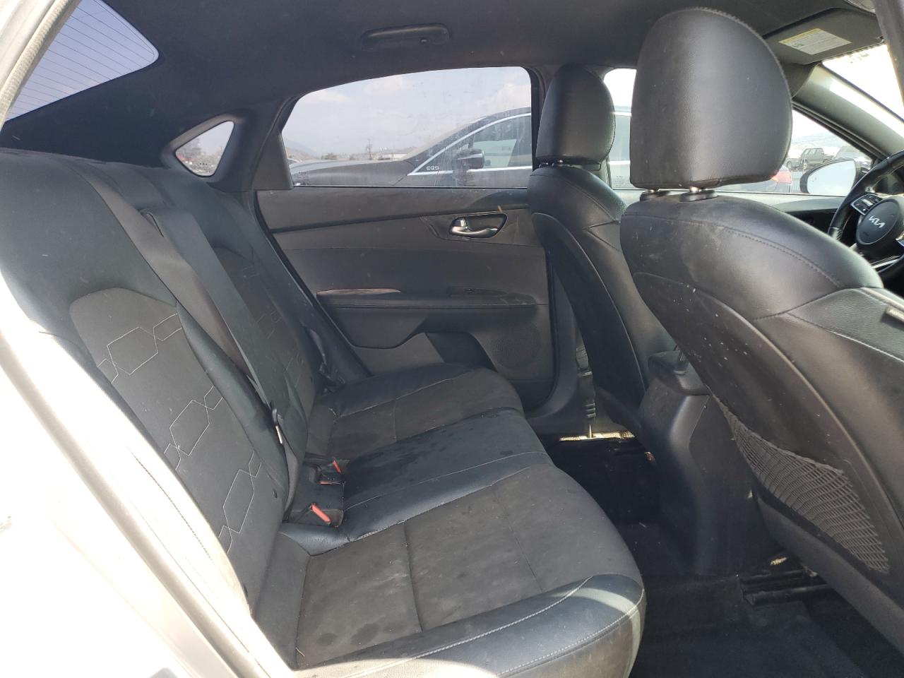 2023 Kia Forte Gt Line VIN: 3KPF54AD2PE564125 Lot: 71670485