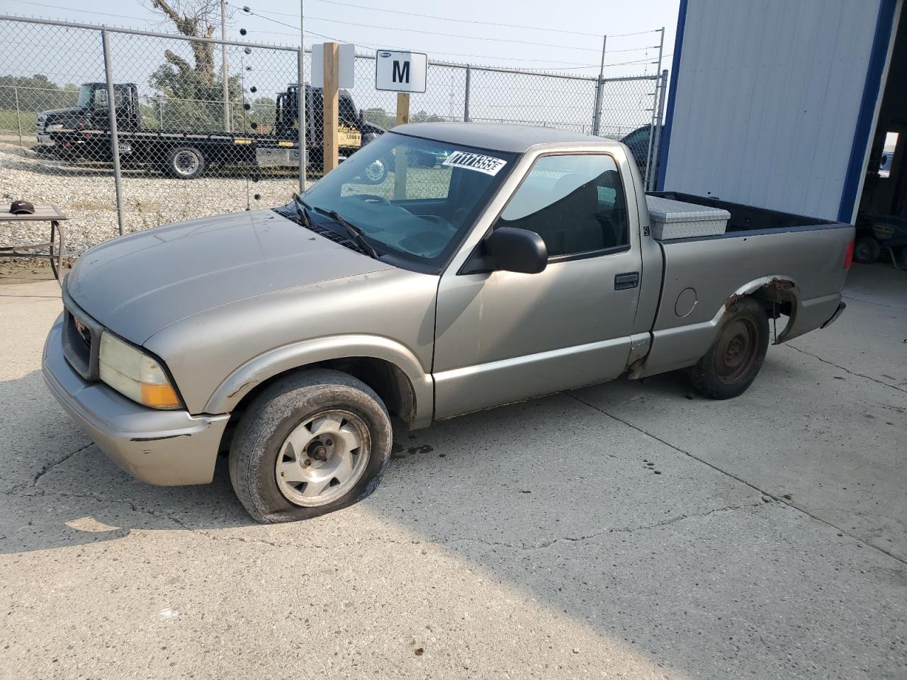 GMC SONOMA 2003. Lot# 71171355. VIN 1GTCS14H638200528. Photo 1