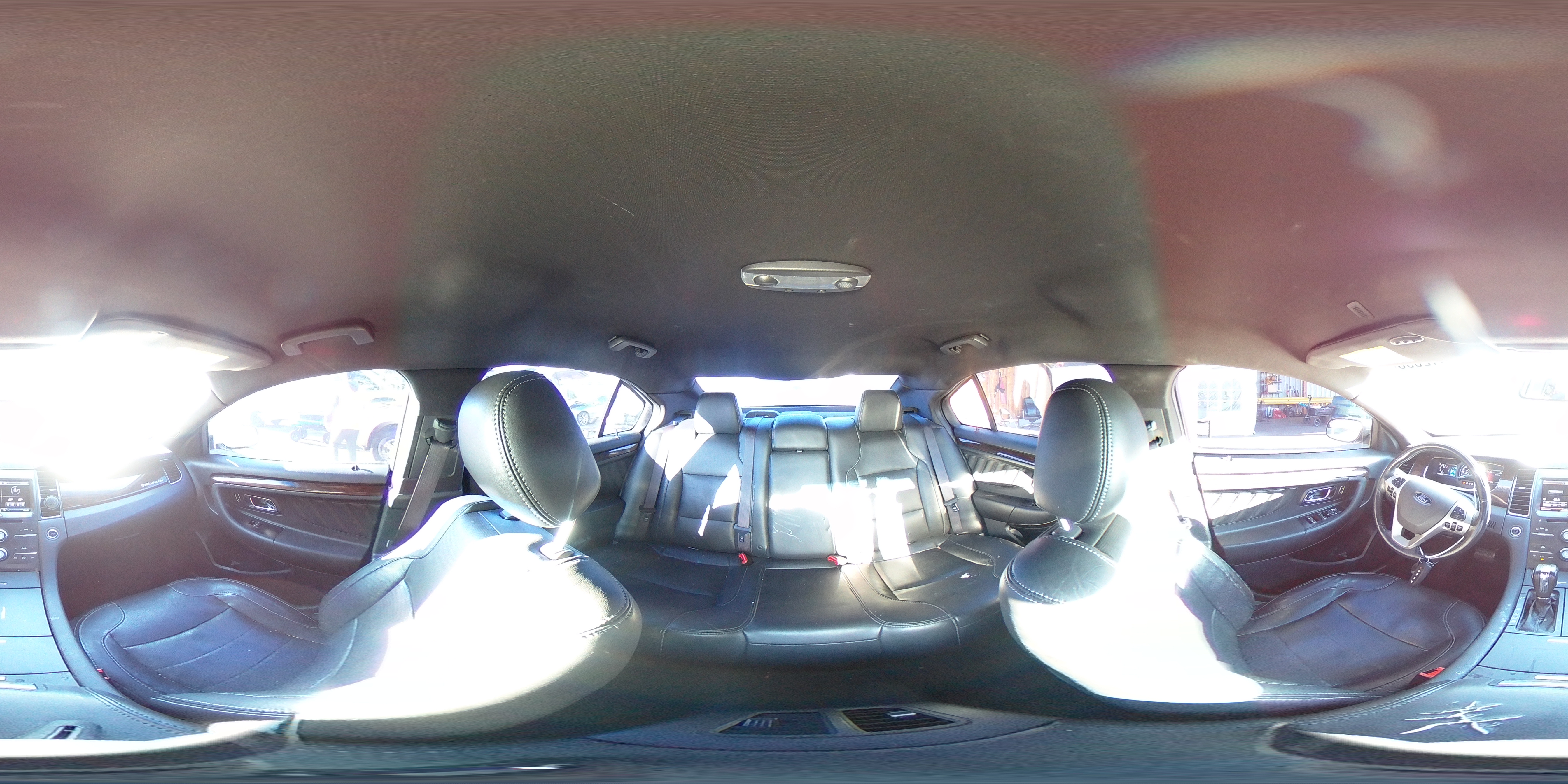 2014 Ford Taurus Limited VIN: 1FAHP2F81EG100555 Lot: 84612695